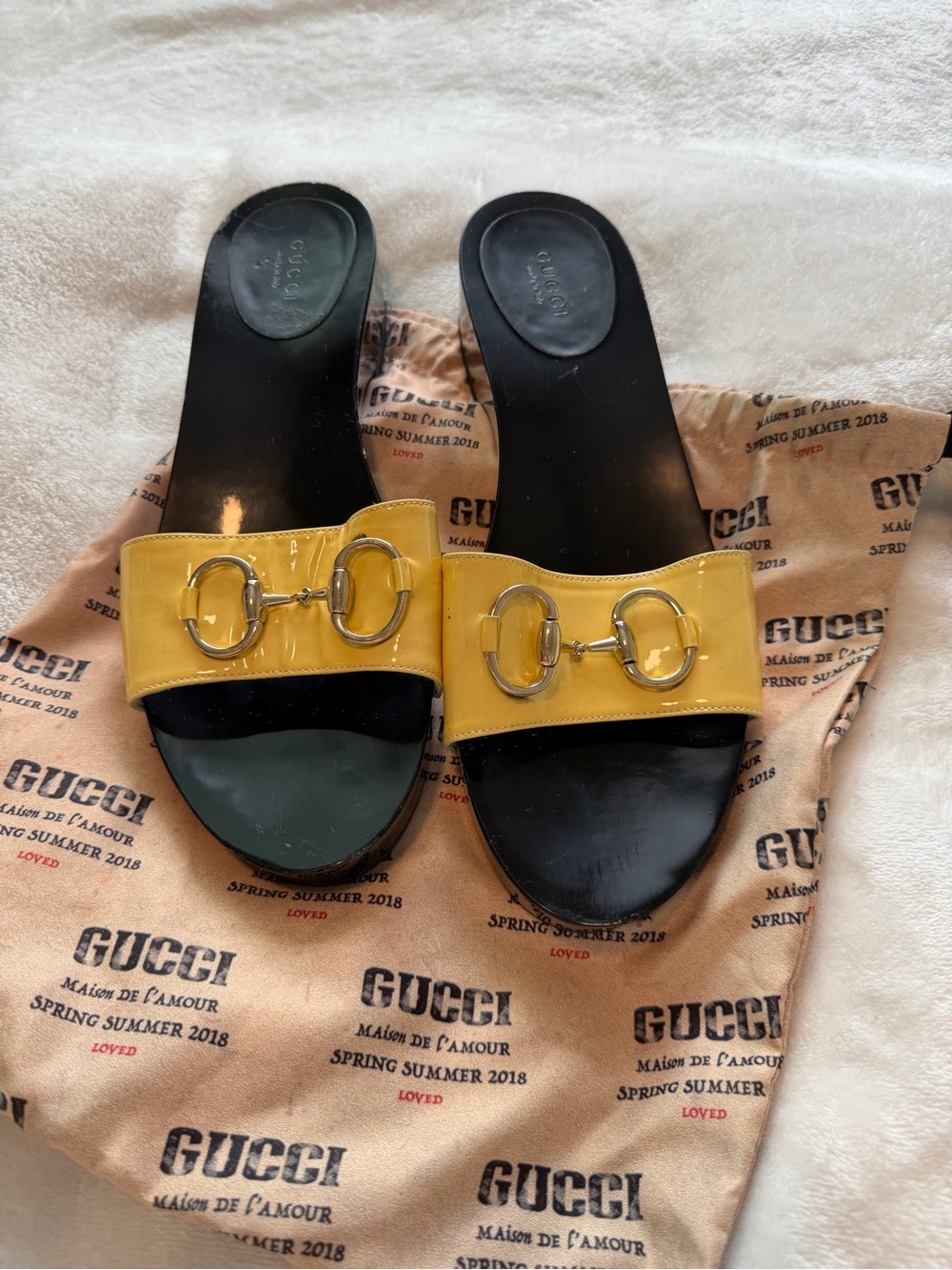RARE VINTAGE Gucci Yellow Leather Horsebit Slide Sandals